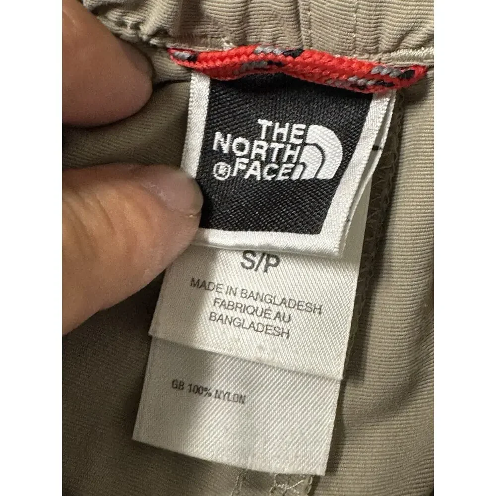The North Face Men's S Beige Nylon Belted Cargo Shorts Gorpcore Hiking Camping